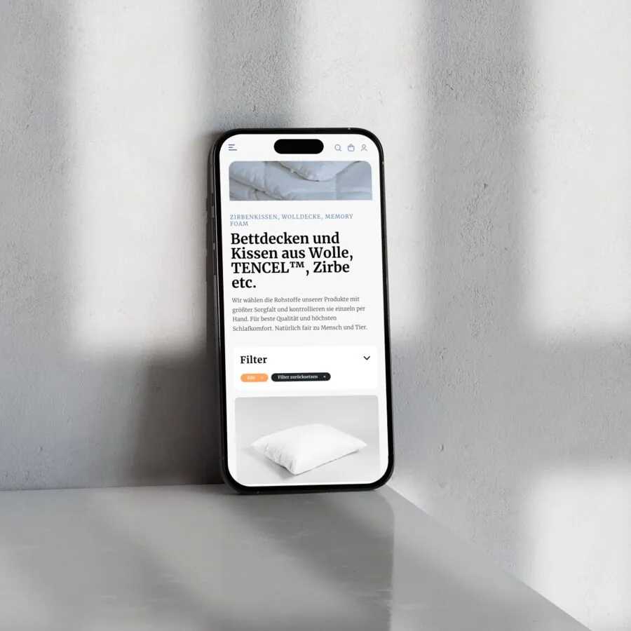 Website von Rofima auf einem Smartphone